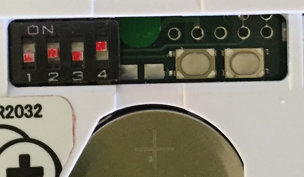 「できiPad２。」のモード切替とリセットボタン部